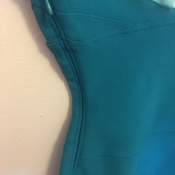 WOW Couture Teal/Green Dress - Picture 4 of 4